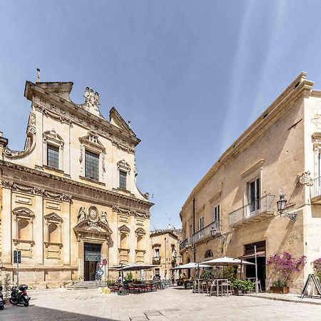 Limehome Lecce Palazzo Bn Ngoại thất bức ảnh