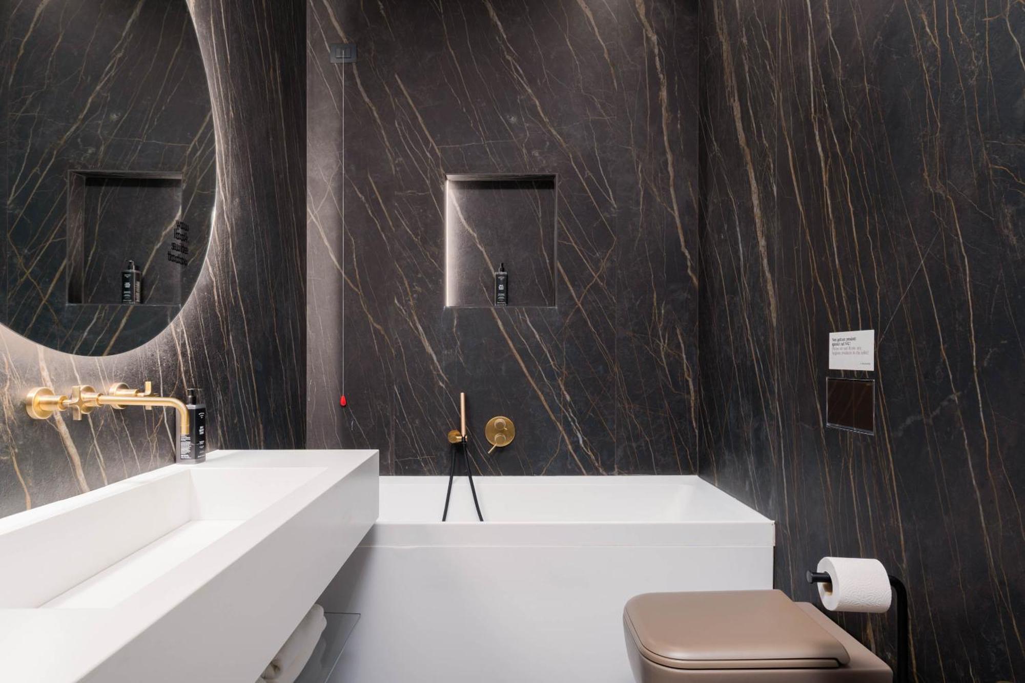 Limehome Lecce Palazzo Bn Ngoại thất bức ảnh