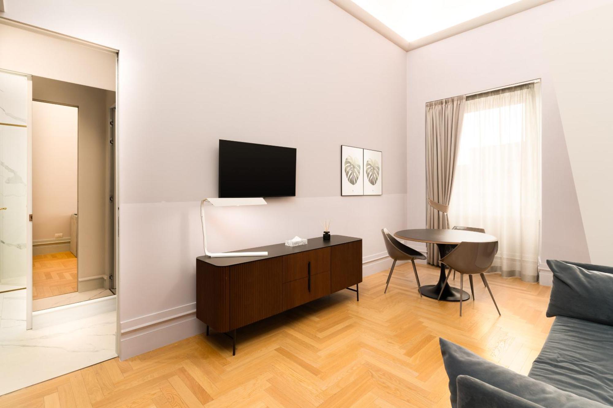 Limehome Lecce Palazzo Bn Ngoại thất bức ảnh