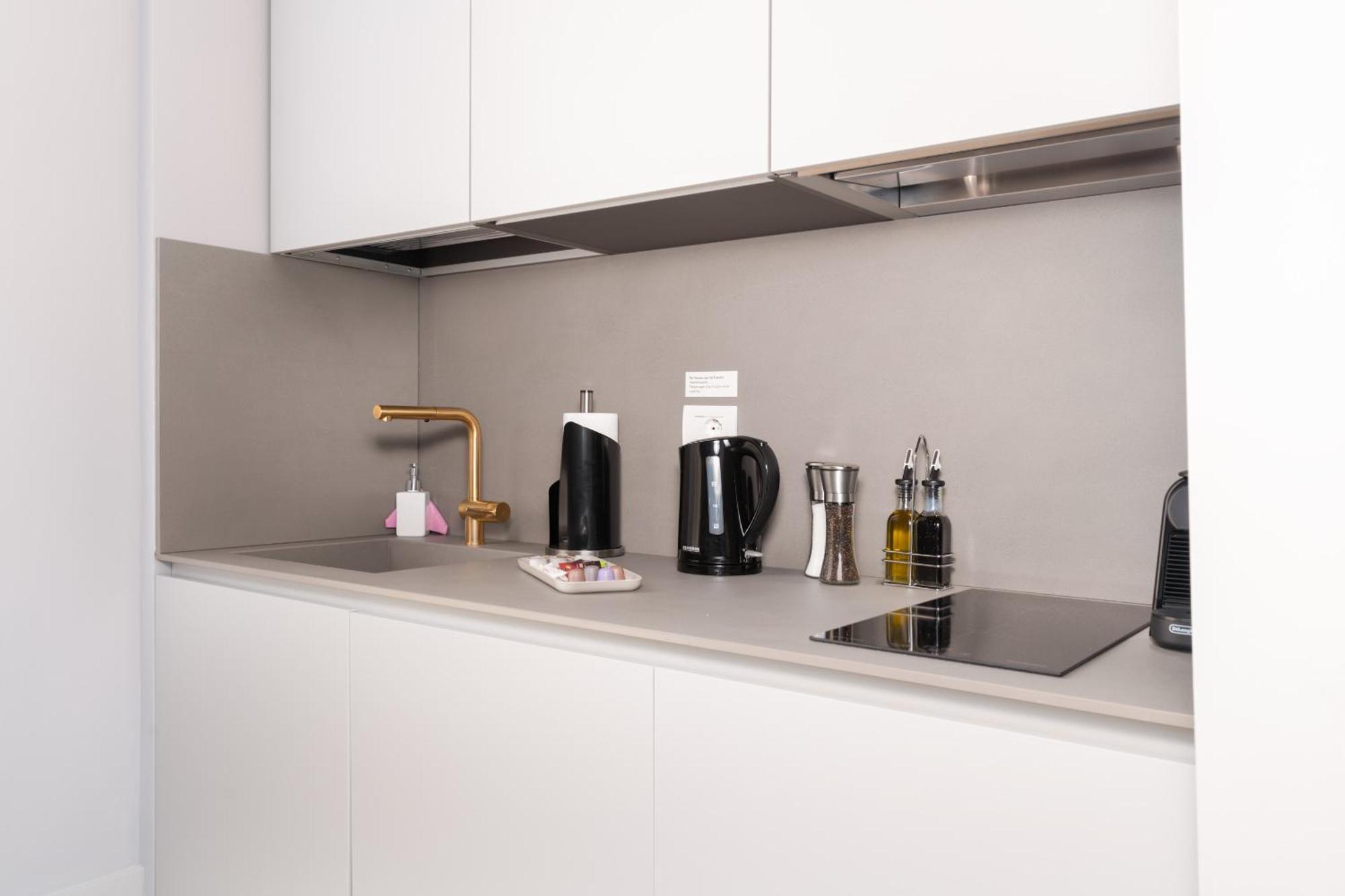 Limehome Lecce Palazzo Bn Phòng bức ảnh