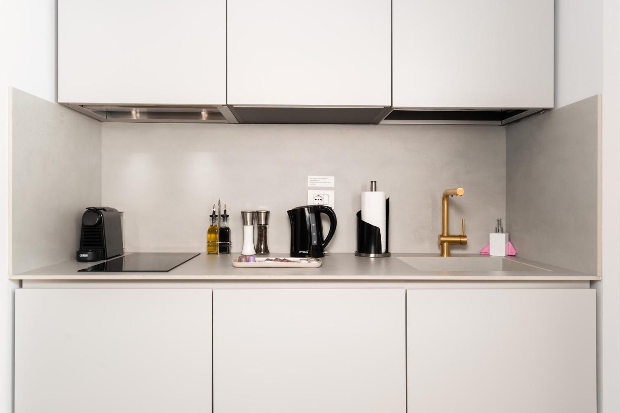 Limehome Lecce Palazzo Bn Phòng bức ảnh