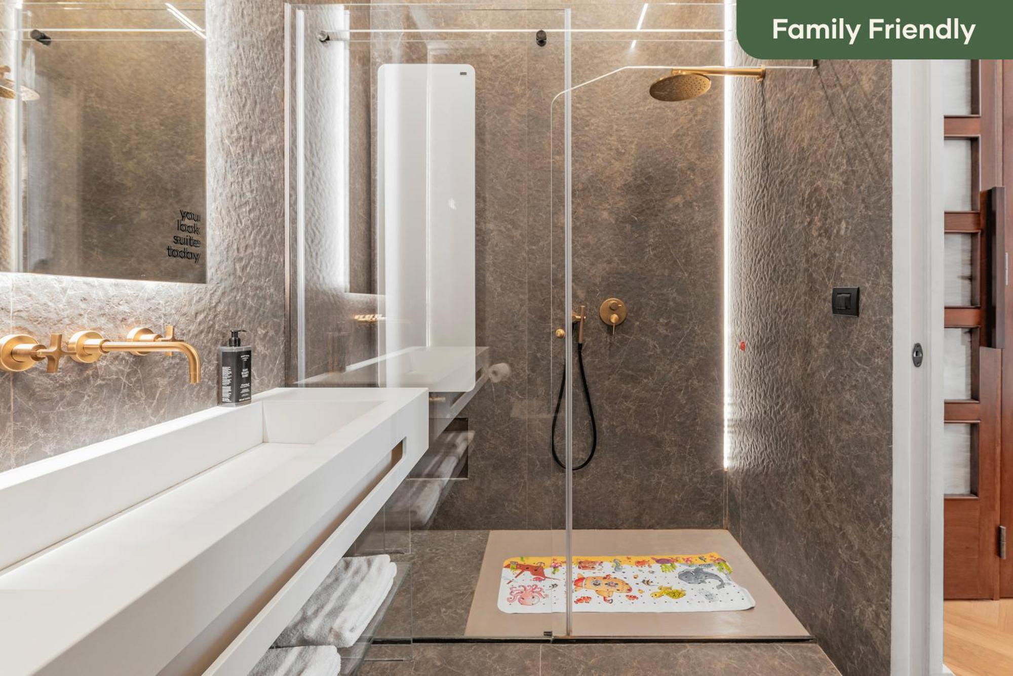 Limehome Lecce Palazzo Bn Ngoại thất bức ảnh